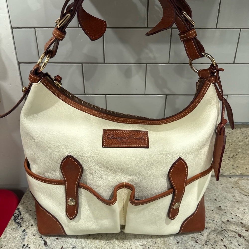 Dooney & Bourke Florentine Leather Large Satchel Cream Brown comes whit wallet